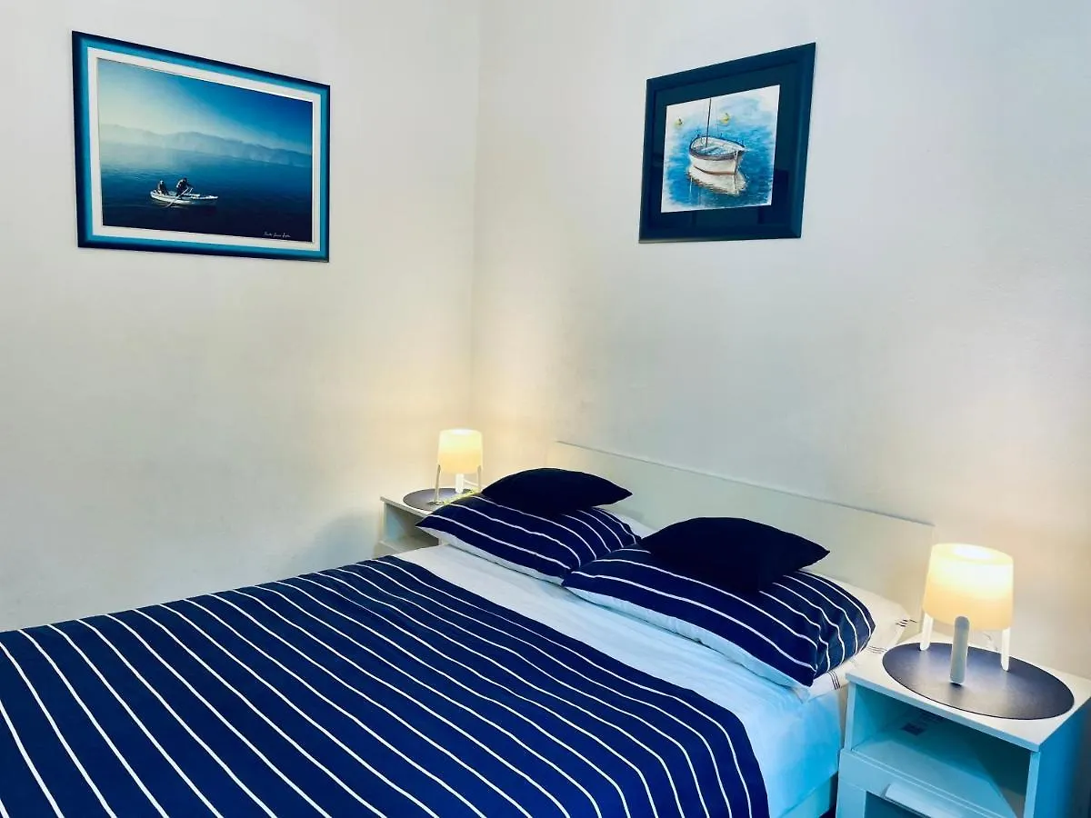 Apartment Blue&Green Кострена Хорватия
